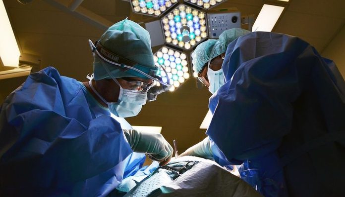 10-mjesečna beba primljena u bolnicu: Rendgen otkrio što joj je zapelo u jednjaku, liječnici šokirani