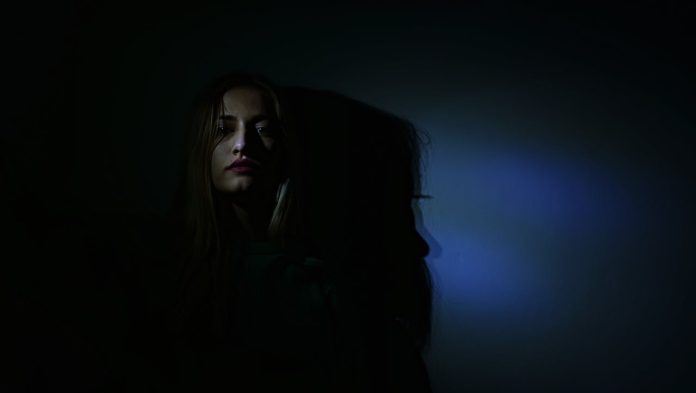 Novi slučaj jezivog nasilja: Muškarac na TikToku tukao ženu