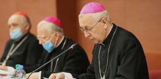 Poljski biskupi: Crkva nema ovlasti blagoslivljati istospolne zajednice