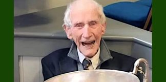 107-godišnji muškarac rođendan je proveo u crkvi svog krštenja