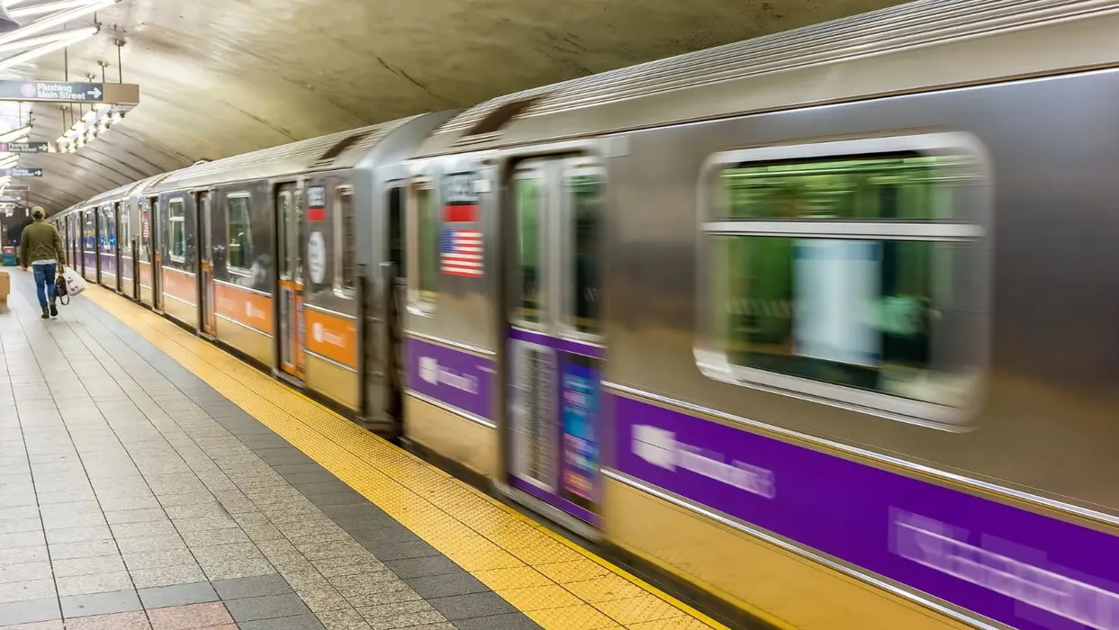 Sudarili se vlakovi podzemne željeznice u New Yorku: Najmanje 24 osobe su lakše ozlijeđene