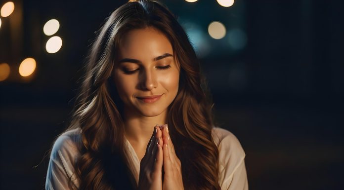 Molitva na Valentinovo: Izrecite je iz srca i podijelite s nekim u potrebi