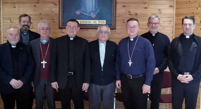 Ruski katolički biskupi odbacuju blagoslov istospolnih parova