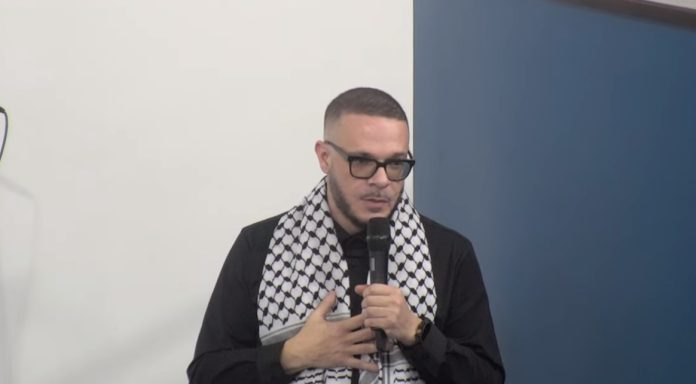 Bivši pastor prešao s kršćanstva na islam: Kao glavne razloge navodi patnju i bol u Gazi