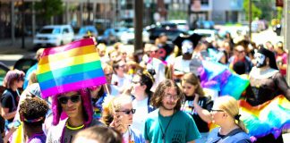 Rusija proglasila 'LGBT pokret' terorističkom organizacijom