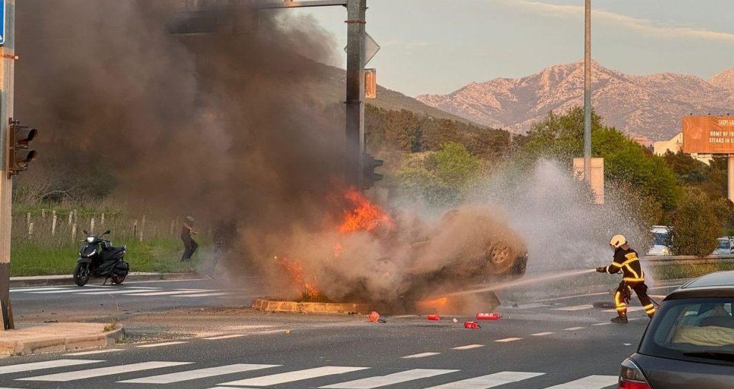 Prometna nesreća u Kaštel Sućurcu: Poginuli mlada majka i motorist