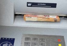 Netko je zaboravio uzeti 1500 eura s bankomata