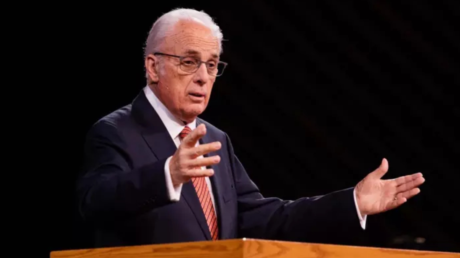 Američki pastor John MacArthur tvrdi da ne postoji mentalna bolest