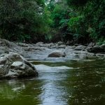 Bespomoćno je gledala kako joj se kćer (1) utapa