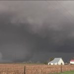 Tornado poharao SAD: Najmanje 18 mrtvih, među njima i djeca