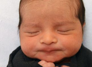 Mama se predomislila tijekom pobačaja