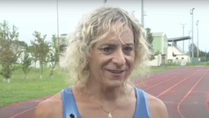JK Rowling osudila Paraolimpijske igre zbog 'varanja' trans sprintera