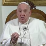 Papa Franjo tvrdi da je 'božansko nadahnuće prisutno u svakoj religiji'