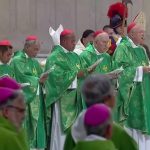 Kreću mjere štednje: Papa Franjo smanjuje plaće kardinalima Kurije