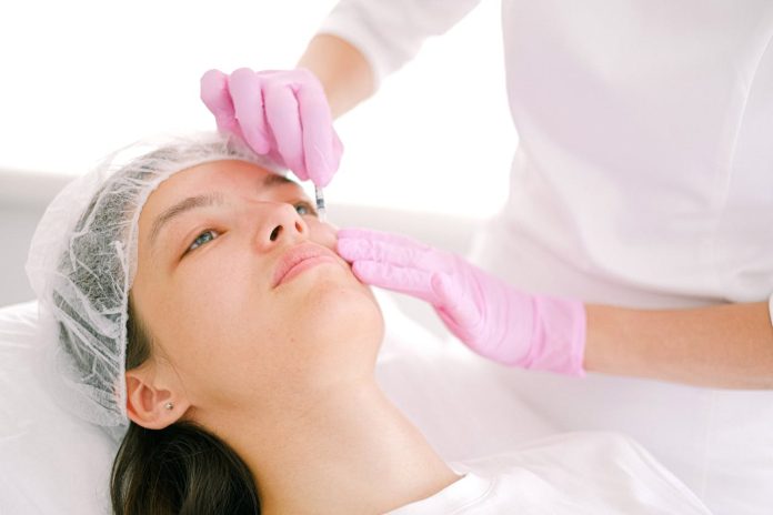 Biblija i botox: Je li u redu da kršćani idu na tretmane za pomlađivanje?