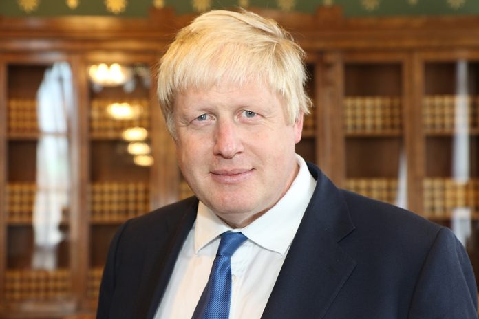 Boris Johnson okrivio Englesku crkvu za pretilost Britanaca