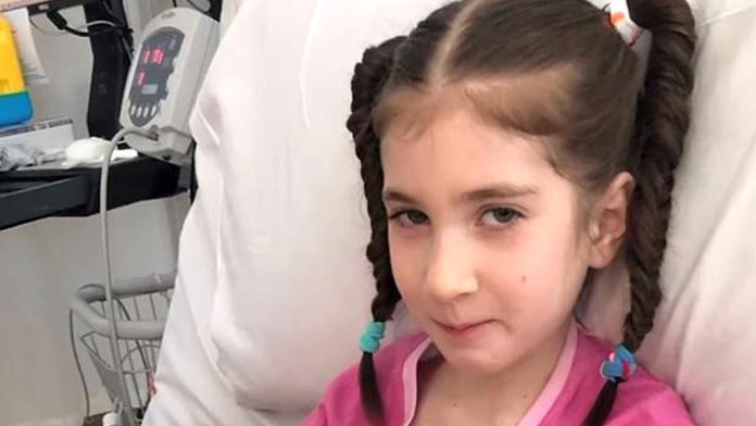 Članovi sekte molili i pjevali dok je djevojčica (8) danima umirala: 