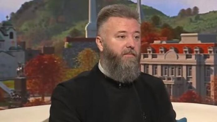 Svećenik otkrio zašto brakovi pucaju