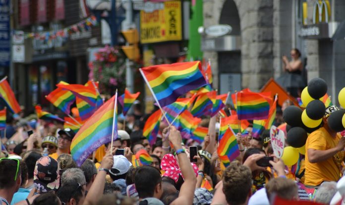 Gay lobi u Crkvi: Pošast koju nitko ne želi iskorijeniti