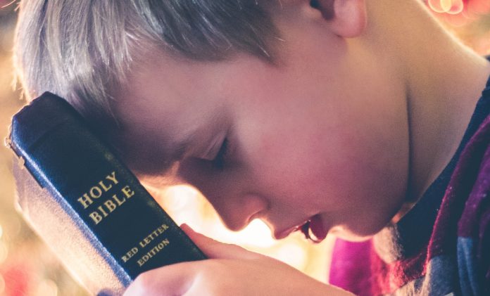 15 biblijskih stihova za povratak u školu