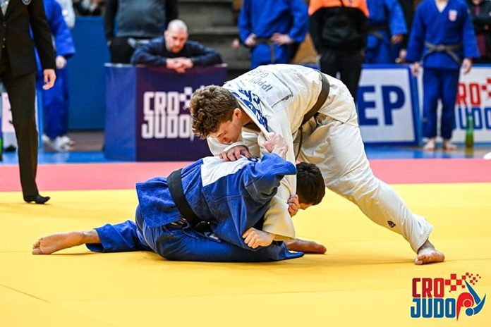 Mladi splitski džudaš Ivan Bezić (16), inače viceprvak Hrvatske, bori se za život nakon što mu je virus gripe obuhvatio srčani mišić.