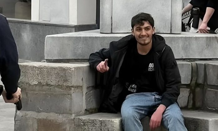 Sirijac nožem usmrtio tinejdžera i ranio četiri osobe u Austriji: Nakon napada se smijao