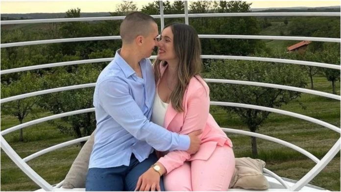 Ivana (23) i Damjan (24) su studenti i imaju najslađu kćerkicu