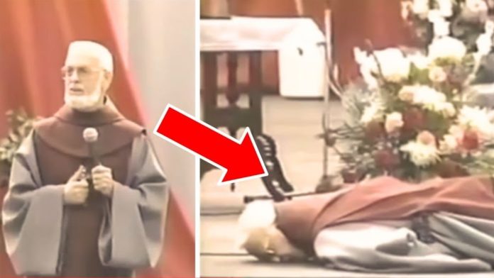 Svećenik preminuo tijekom mise
