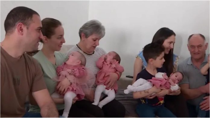 Mislili su da čekaju blizanke, a na dan poroda dogodilo se čudo