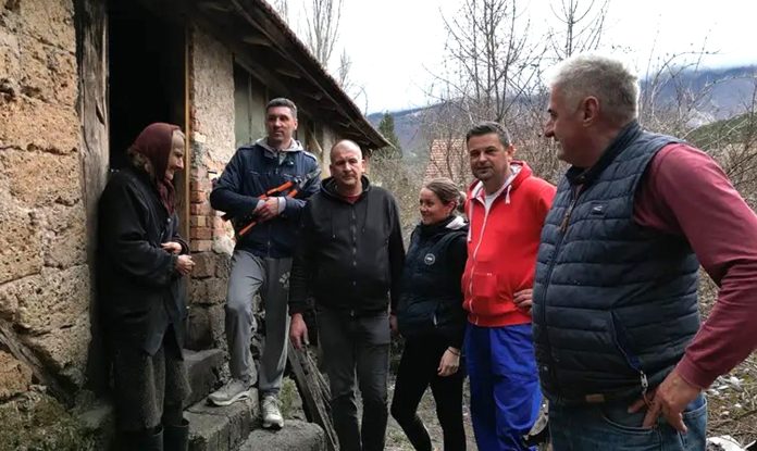 Dobri ljudi vidjeli su u 24sata da baka Smilja teško živi pa su je posjetili i učinili nešto predivno