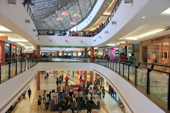 Dijete se izgubilo u trgovačkom centru