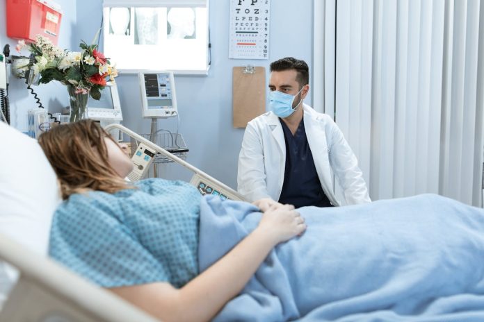 Mlada žena iznenada završila u bolnici, a ono što je uslijedilo nije očekivala