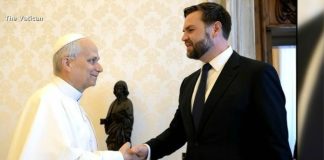 Katolik JD Vance odbio poljubiti papin prsten