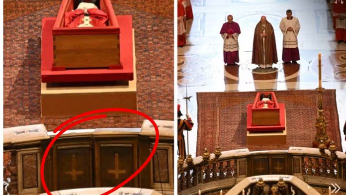 Križevi okrenuti naopako u Vatikanu