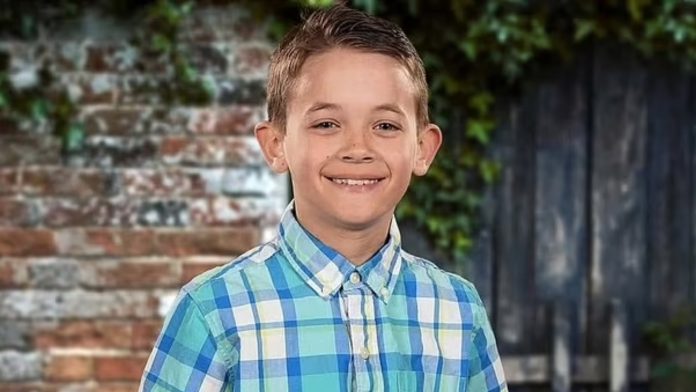 Dječak (8) umro u roku od 24 sata nakon infekcije u školi
