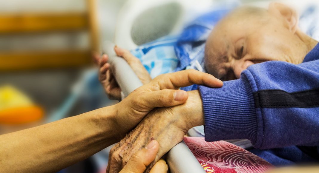 Pokret ljudi blizu smrti
