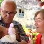 Sonja (57) i Marko (69) iz Crne Gore postali roditelji