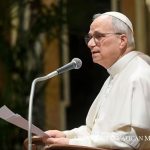 Papa branio tradicionalnu obitelj i osudio pobačaj u govoru pred diplomatima