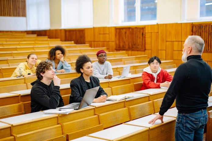 Sveučilište optuženo za progon katoličkog studenta zbog protivljenja rodnoj ideologiji