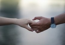 Voli svoju ženu onako kako je Isus voli: 10 lekcija za muževe