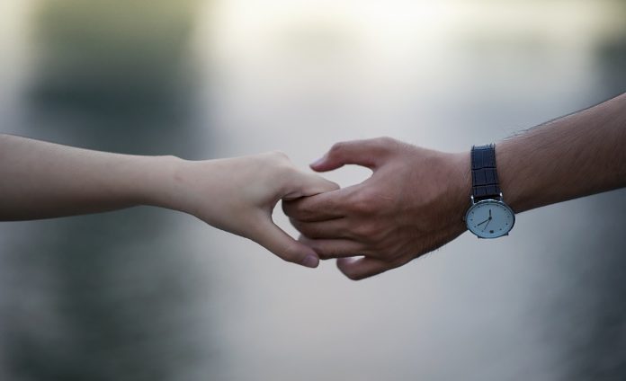Voli svoju ženu onako kako je Isus voli: 10 lekcija za muževe
