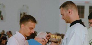 Broj đakona u Katoličkoj crkvi u SAD-u stalno pada
