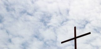 Sedam osoba teško ozlijeđeno u napadu hinduista na crkvu u Indiji