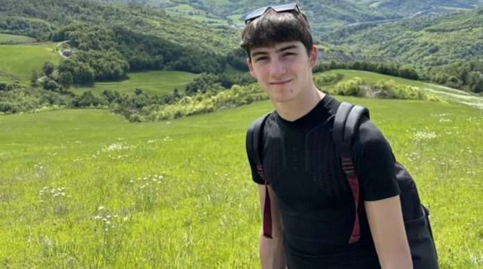 Pag poginuo maturant iz Italije