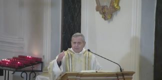 Njemački svećenik napustio biskupiju zato što podržava blagoslov istospolnih parova i paradu ponosa