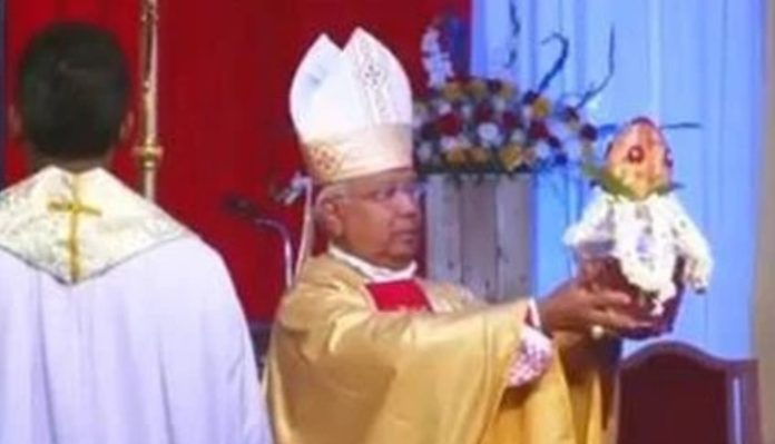 Papa unaprijedio indijskog biskupa koji je koristio poganske simbole na misi