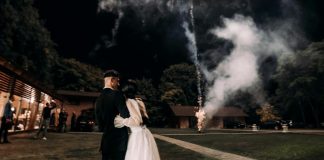 Užas na svadbi u Šibeniku: Umrla žena ozlijeđena signalnom raketom