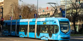 Majka iz Zagreba šokirana: „Žena je slikala moje dijete u tramvaju i slala slike putem Telegrama“