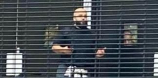 Ovo je terorist iz Manchestera koji je izbo nožem ljude u sinagogi