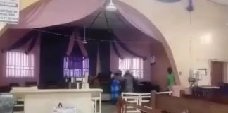 Teroristi upali u crkvu u Nigeriji tijekom bogoslužja koje se uživo prenosilo